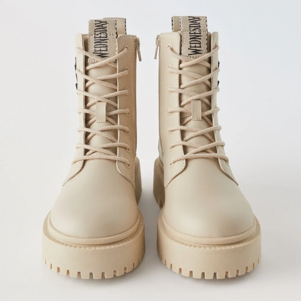 ZARA Wednesday Ankle boots 2100/330